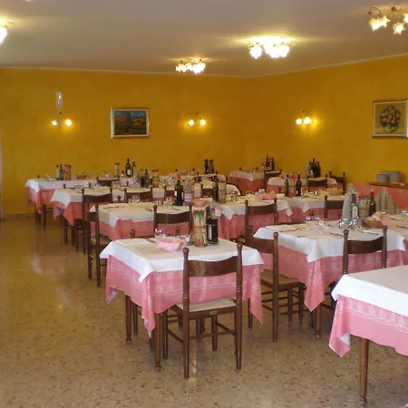 La Rosa Hotell