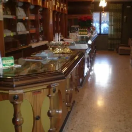 La Rosa Hotell Castione della Presolana
