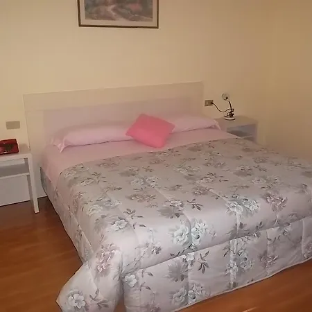 La Rosa Hotel 3*