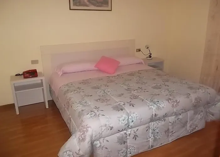 La Rosa Hotel 3*