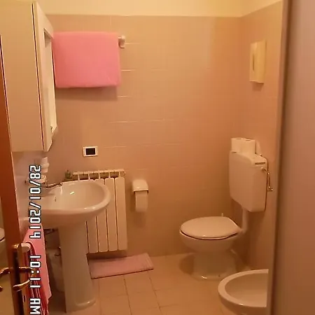 拉洛萨住宅酒店 卡斯蒂奥内·德拉·佩雷索
